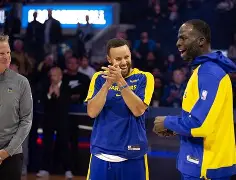 包含双星闪耀！人大胜黄蜂，实力暴露无遗的词条